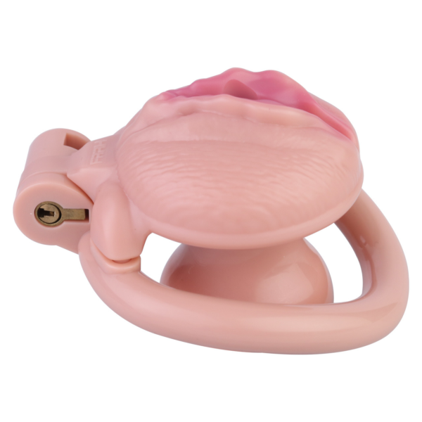 Realistic Clit Chastity Cage with Adjustable Inverted Plug — product image 47