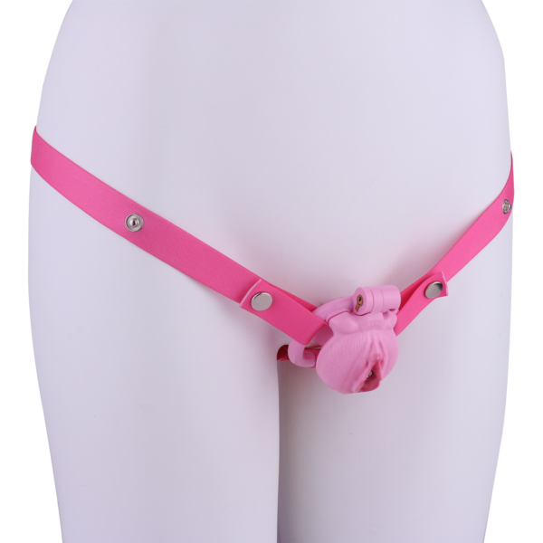 Realistic Clit Chastity Cage with Adjustable Inverted Plug — product image 30